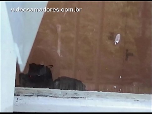 ❤️ Uomo arrapato che guarda la sua ragazza con un altro ragazzo, registrando un video di scopata senza disturbare la coppia ❤️❌ Video di sessoal it.yourxxxvideos.ru ❌❤