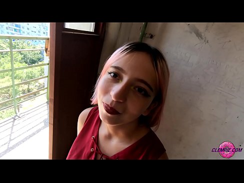 ❤️ Studentessa sensuale succhia uno sconosciuto nell'Outback - Sborra sulla sua faccia ❤️❌ Video di sessoal it.yourxxxvideos.ru ❌❤